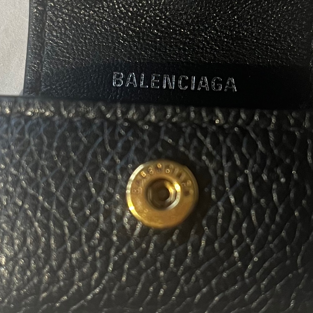 Balenciaga Large EarPods Pro Case Black Logo Leather Holder with Lanyard - Picture 12 of 12